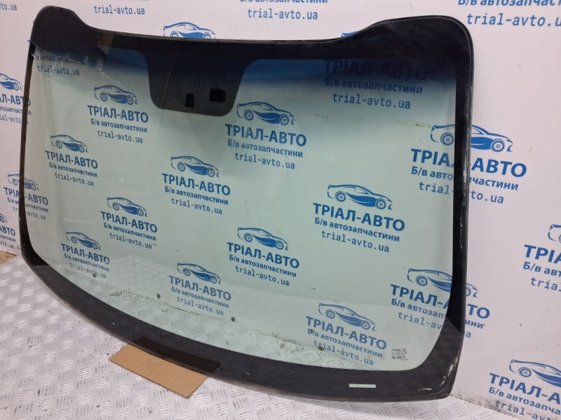 Стекло лобовое Kia Sportage SL 1.7 DIESEL D4FD 2010 (б/у) Київ - зображення 3