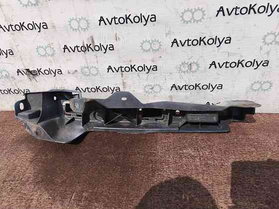 Кронштейн крепления переднего крыла правый Renault Kangoo 2013-2021 (631226477R) Ковель