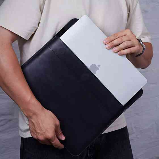 Чехол для ноутбука винтажный Incarne Klouz MacBook Pro 13" 2016-2025 klouz-black-vintage-pro-13 черн Київ