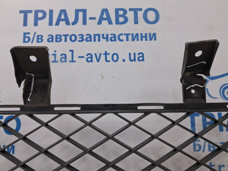 Решетка бампера центральная Mitsubishi L200 KB 2.5 DIESEL 4D56 2006 (б/у) Киев - изображение 5