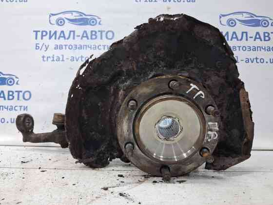 Кулак поворотный правый со ступицей Toyota Prado J120 4.0 1GR-FE 2002 (б/у) Киев