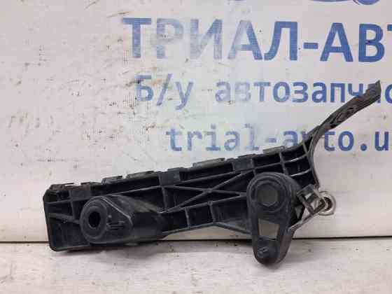 Кронштейн бампера передний правый Mazda 3 2013-2019 BHN1500T1 (Арт. 64176) Київ