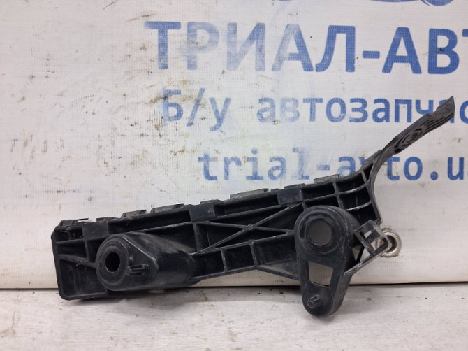 Кронштейн бампера передний правый Mazda 3 BM 2.2 DIESEL 2013 (б/у) Київ - зображення 2