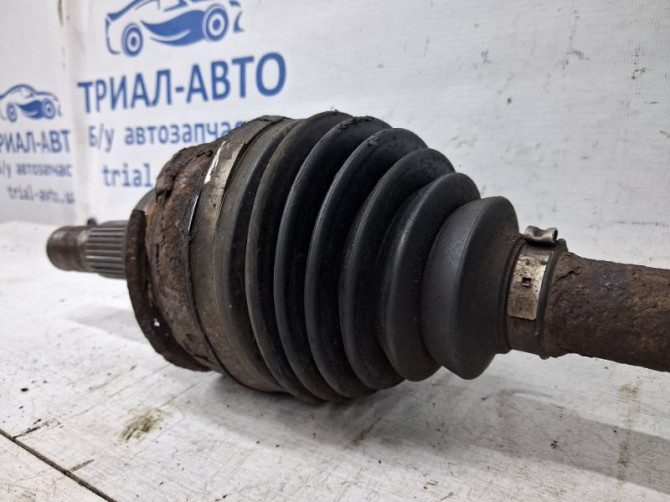 Привод передний АКПП Toyota Prado J120 4.0 1GR-FE 2002 (б/у) Київ - зображення 3