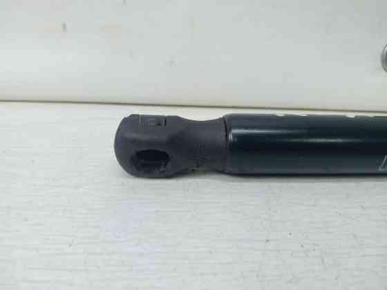 Амортизатор крышки багажника SsangYong Rexton Y250 2.7 D27DT 2006 (б/у) Київ