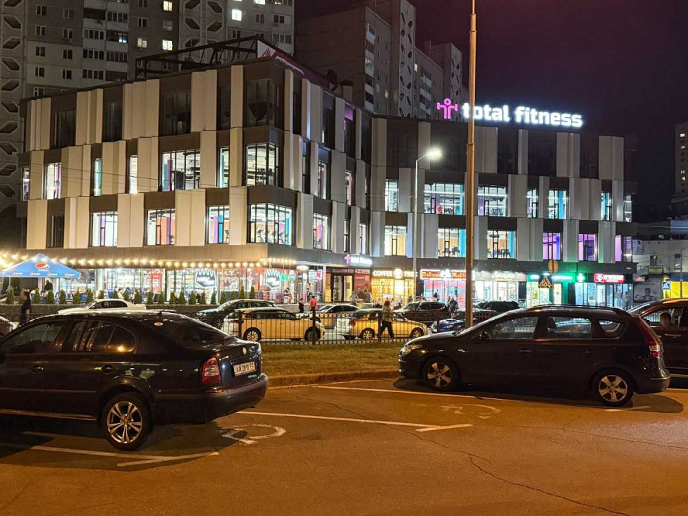 долгосрочная аренда помещения свободного назначения, здания Киев, Дарницкий, 6000 $/мес. Киев - изображение 1