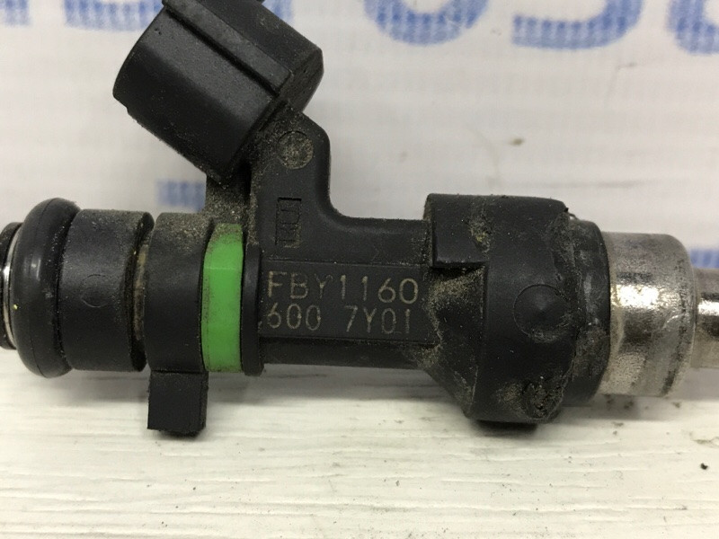 Форсунка топливная Nissan Tiida C11 1.6 БЕНЗИН HR16 2004 (б/у) Київ - зображення 3