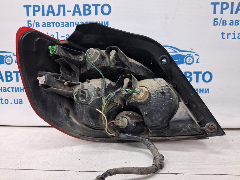 Фонарь задний внешний правый Mitsubishi Outlander CU 2.4 БЕНЗИН 4G69 2003 (б/у) Київ - зображення 5