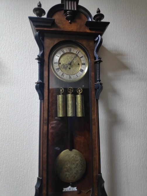 Антикварний настінний гирьовий годинник з маятником. Киев - изображение 2