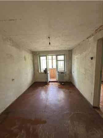 Продам. 1-к.кв. 2/5, вул. Квітки Цісик (Гулі Королевої) 10 Дніпро