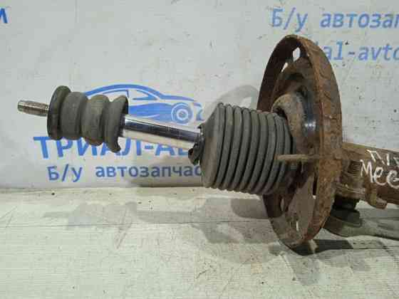 Амортизатор передний правый Renault Megane 3 1.5 DIESEL K9K 2008 (б/у) Киев
