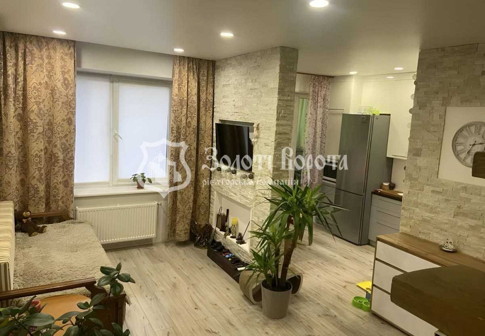 продажа 5-к квартира Киево-Святошинский, Софиевская Борщаговка, 99000 $  - зображення 1