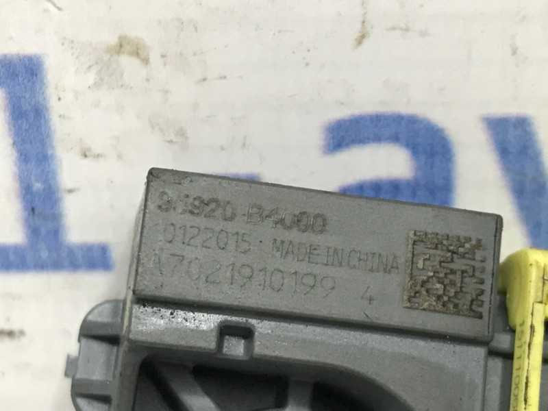 Датчик удара (AIRBAG) Hyundai Tucson TL 1.7 DIESEL D4FD 2015 (б/у) Київ - зображення 3