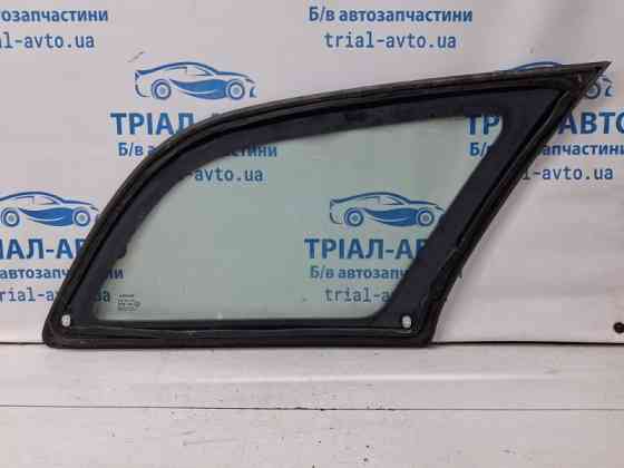 Стекло в кузов заднее левое Toyota Avensis T25 2.2 DIESEL 2ADFTV 2002 (б/у) Киев
