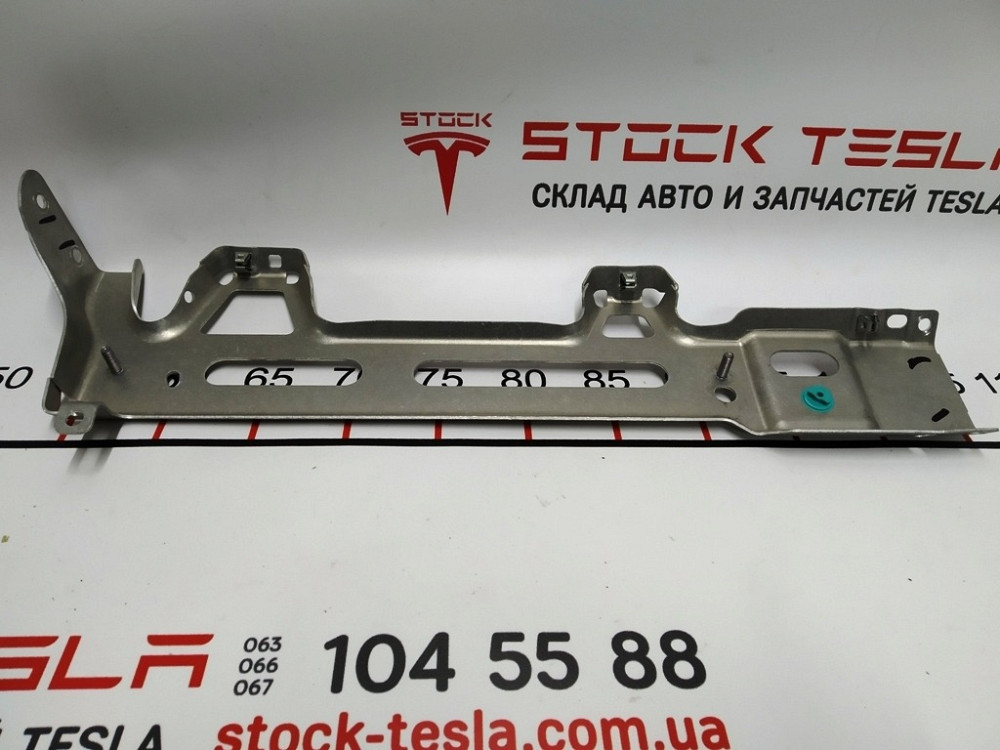 Кронштейн крепления подушки безопасности передняя пассажирская колени Tesla model X 1005260-00-H Киев - изображение 2