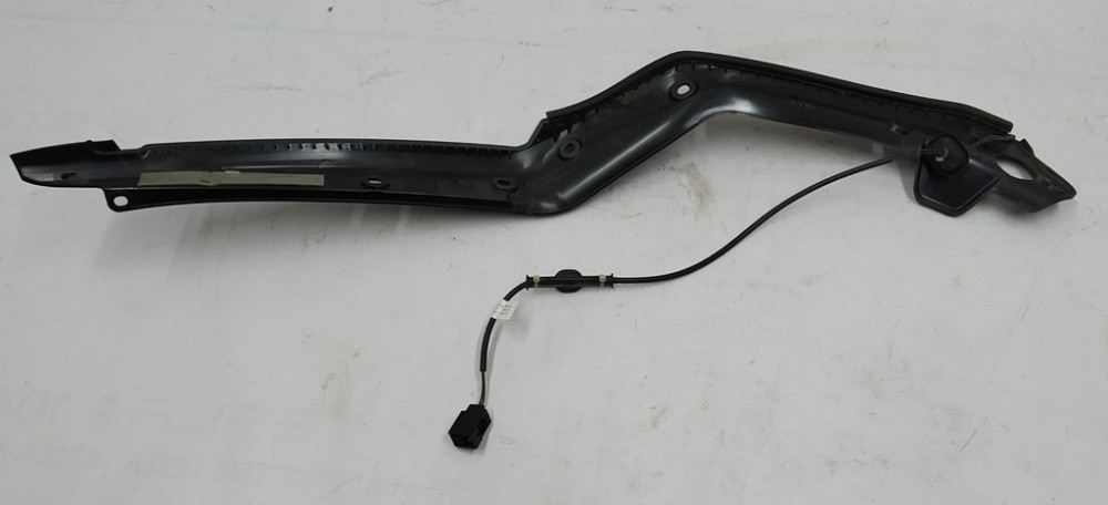 Панель с датчиком закрытия задней левой двери задняя Tesla model X 1037560-00-F Киев - изображение 3