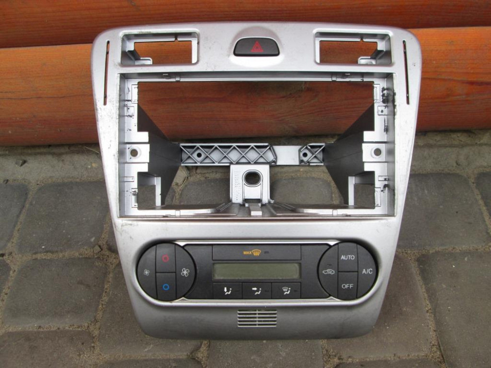 Блок управления климат контролем Ford Fusion 2006-2012 (6S6T-18C612-AE) Ковель - зображення 1