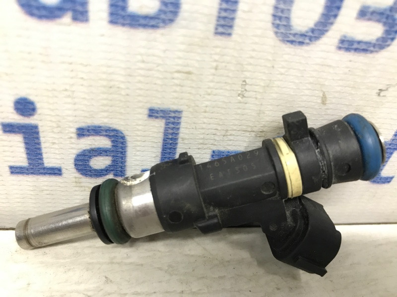 Форсунка топливная Mitsubishi Lancer 10 2.0 2007 (б/у) Киев - изображение 3