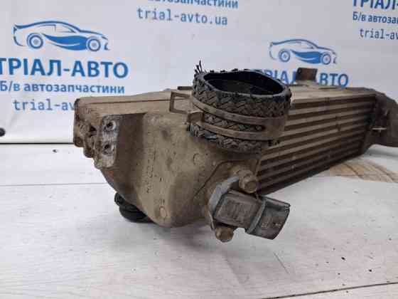Радиатор интеркуллера Kia Sorento BL 2.5 DIESEL D4CB 2002 (б/у) Киев