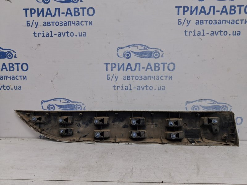 Накладка двери Renault Megane 3 1.5 DIESEL K9K 2008 задн. лев. (б/у) Київ - зображення 4