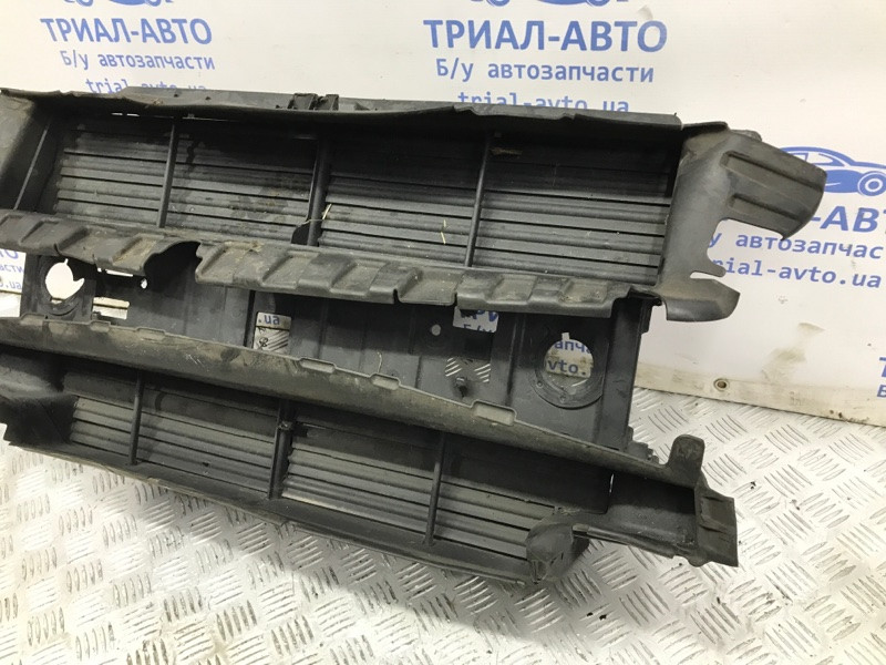 Дефлектор радиатора Ford Kuga 2011-2019 1948606 (Арт. 45402) Киев - изображение 3
