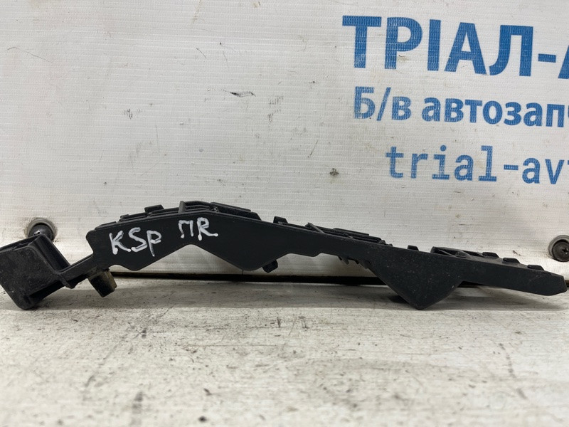 Кронштейн бампера передний правый Kia Sportage SL 1.7 DIESEL D4FD 2010 (б/у) Київ - зображення 3