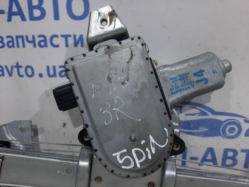 Стеклоподъемник задний правый Mitsubishi Pajero Wagon 3 3.2 ДИЗЕЛЬ 4M41 1999 (б/у) Київ - зображення 2