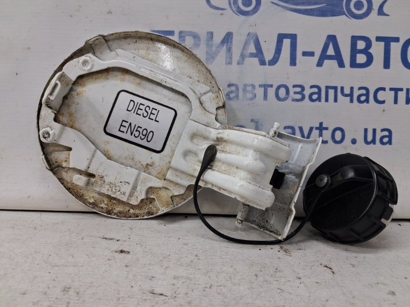 Лючок бака Mitsubishi ASX GA 1.8 DIESEL 4N13 2010 (б/у) Київ - зображення 2
