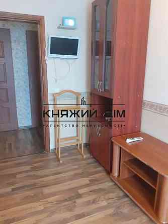 Оренда 3-кімнатна роздільна квартира, Печерськ, метро Кловська. № 11199144 Київ