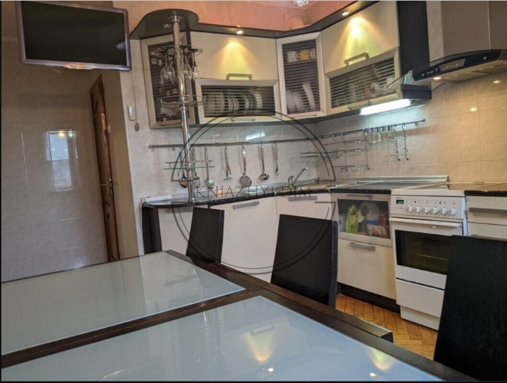 Большая 3к. квартира возле метро Позняки, ул.Гмыри. Код объекта: 21137235. Київ - зображення 1