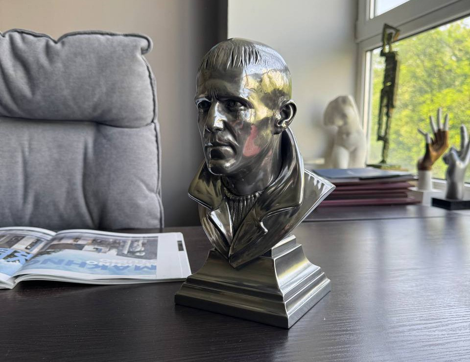 Подарунковий бюст за фотографією Київ - зображення 1