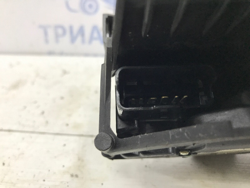 Замок двери передний правый Renault Megane 2008-2016 805020002R (Арт. 54035) Київ - зображення 4