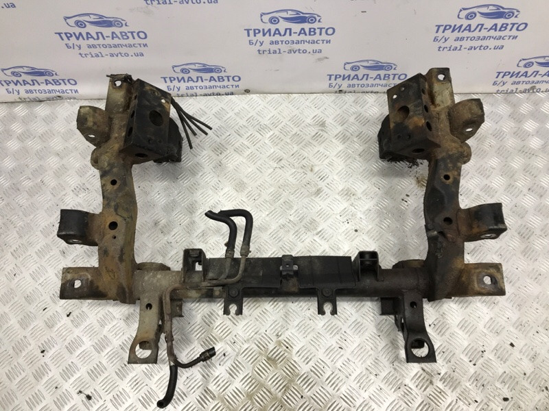 Балка передней подвески Mitsubishi Pajero Wagon 3 3.2 ДИЗЕЛЬ 4M41 1999 (б/у) Київ - зображення 2