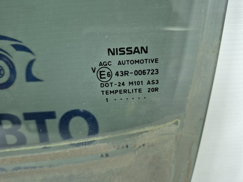 Стекло двери заднее левое Nissan Juke F15 1.6 TURBO MR16DDT 2010 (б/у) Киев - изображение 3