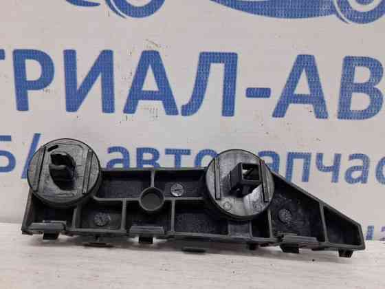 Кронштейн бампера задний левый Infiniti Q50 V37 2.2 DIESEL OM651 2013 (б/у) Киев