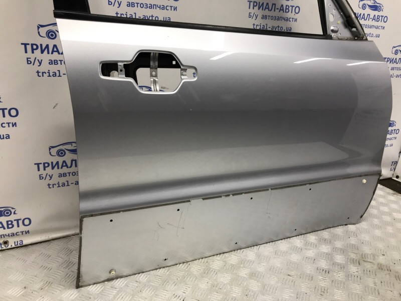 Дверь передняя правая Mitsubishi Pajero Wagon 3 3.2 ДИЗЕЛЬ 4M41 1999 (б/у) Київ - зображення 3