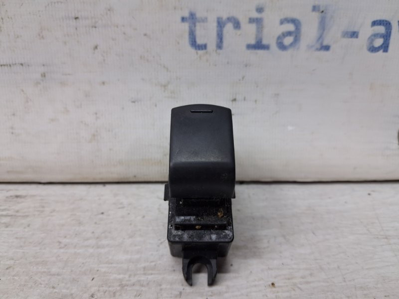 Кнопка стеклоподъемника Nissan Qashqai J10 2.0 БЕНЗИН MR20DE 2006 (б/у) Киев - изображение 1