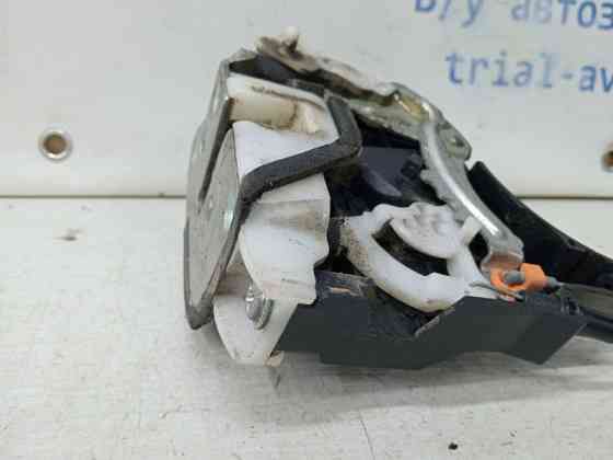 Замок двери задний правый Mitsubishi L200 KB 2.5 DIESEL 4D56 2006 (б/у) Киев