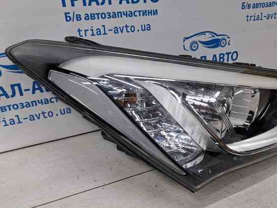 Фара правая Ксенон Hyundai Santa fe DM 2.2 DIESEL D4HB 2012 (б/у) Киев