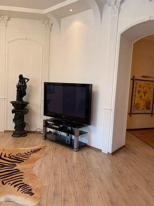 Продам. 3-к.кв. 2/3, центр ул.Воскресенская Днепр - изображение 4