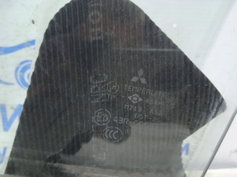 Стекло двери переднее левое Mitsubishi Outlander CU 2.4 БЕНЗИН 4G69 2003 (б/у) Київ - зображення 2