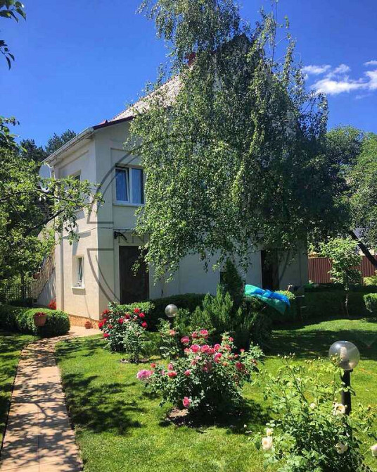 Продається гарний 3-поверховий будинок в Княжичах. №2211641 Київ - зображення 1