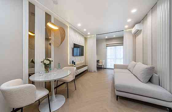 продажа 1-к квартира Киев, Голосеевский, 122500 $ Київ