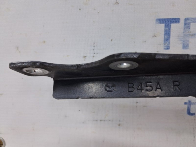 Петля капота правая Mazda 3 BM 2.2 DIESEL 2013 (б/у) Киев - изображение 4
