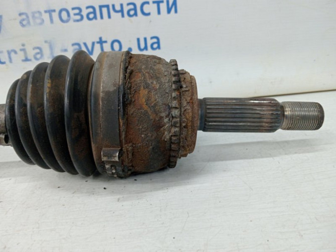 Привод передний левый Mitsubishi Lancer 9 1.6 БЕНЗИН 4G18 2003 (б/у) Київ - зображення 3