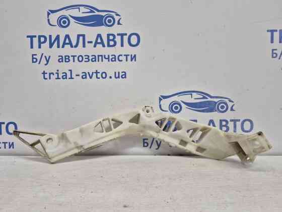 Кронштейн бампера задний левый Mazda 3 BK 1.6 БЕНЗИН Z6 2003 (б/у) Киев