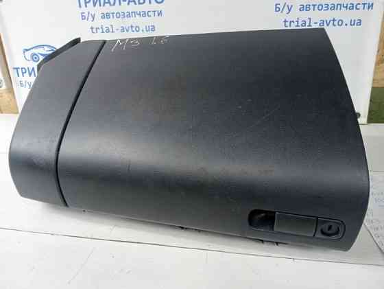 Бардачок Mazda 3 BK 1.6 БЕНЗИН Z6 2003 (б/у) Киев