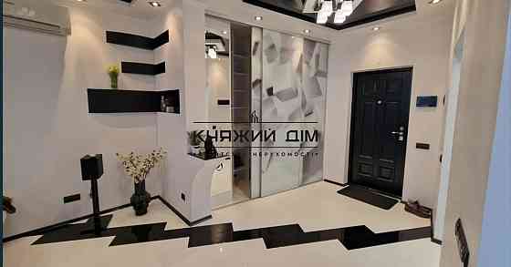 Продаж  1-кімнатна квартира, 55 м#178; — вул. Олени Пчілки, 2 м.Позняки Киев