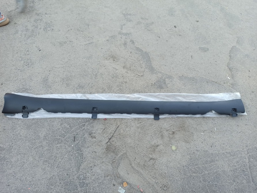 Накладка порога ліва та права LH / RH на Tesla Model 3 Київ - зображення 5