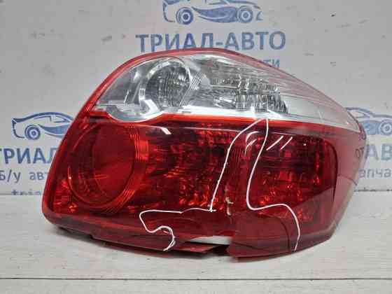 Фонарь задний внешний правый Toyota Auris E150 1.6 БЕНЗИН 1ZRFAE 2006 (б/у) Київ